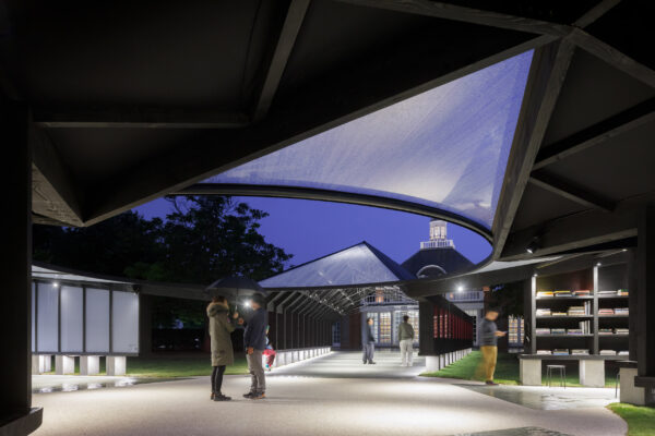 Serpentine Pavilion at dusk